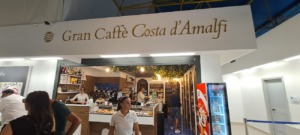 Gran Caffè Costa d'Amalfi en el aeropuerto de Salerno