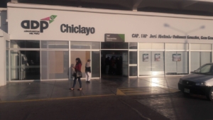 Aeropuerto Internacional de Chiclayo: Terminal y visitantes