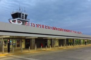Fachada del Aeropuerto Internacional de Mar del Plata, Argentina