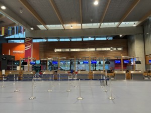 Mostradores de facturación en el Aeropuerto de Shannon, Irlanda