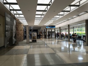 Interior del Aeropuerto Olaya Herrera, Medellín