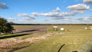 Vista de la pista del Aeropuerto General Urquiza