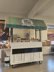 Deli Express Coffee Shop en el aeropuerto de Ayacucho