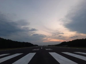 Pista de aterrizaje en el Aeropuerto Yariguíes