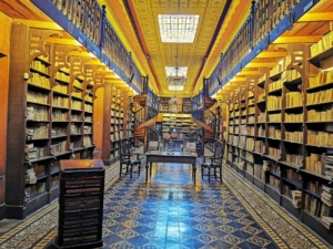 La Biblioteca Secreta del Convento de San Francisco: Un Tesoro de Lima