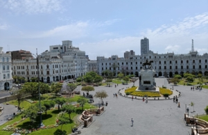 Plaza San Martín de Lima: Un Símbolo Histórico y Cultural 🇵🇪✨