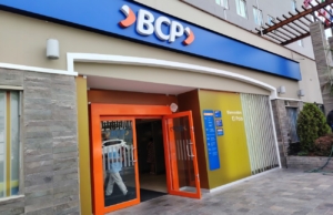 BCP La Encalada – Centro Comercial