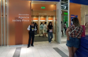 BCP Jockey Plaza – Av. Javier Este 4200