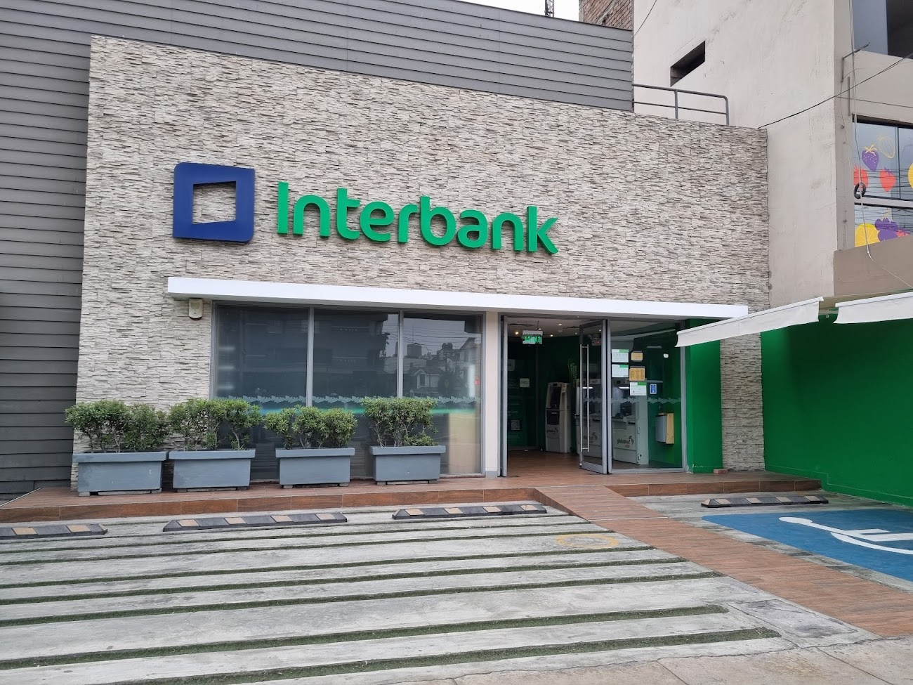 ATM Interbank - Av. Aviación 3385 - Viajar a Perú