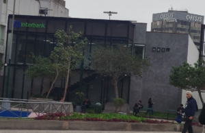 Cajero automático Interbank – Av. Rivera Navarrete 665