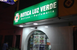 Botica Luz Verde – Av. Javier Prado Este 219