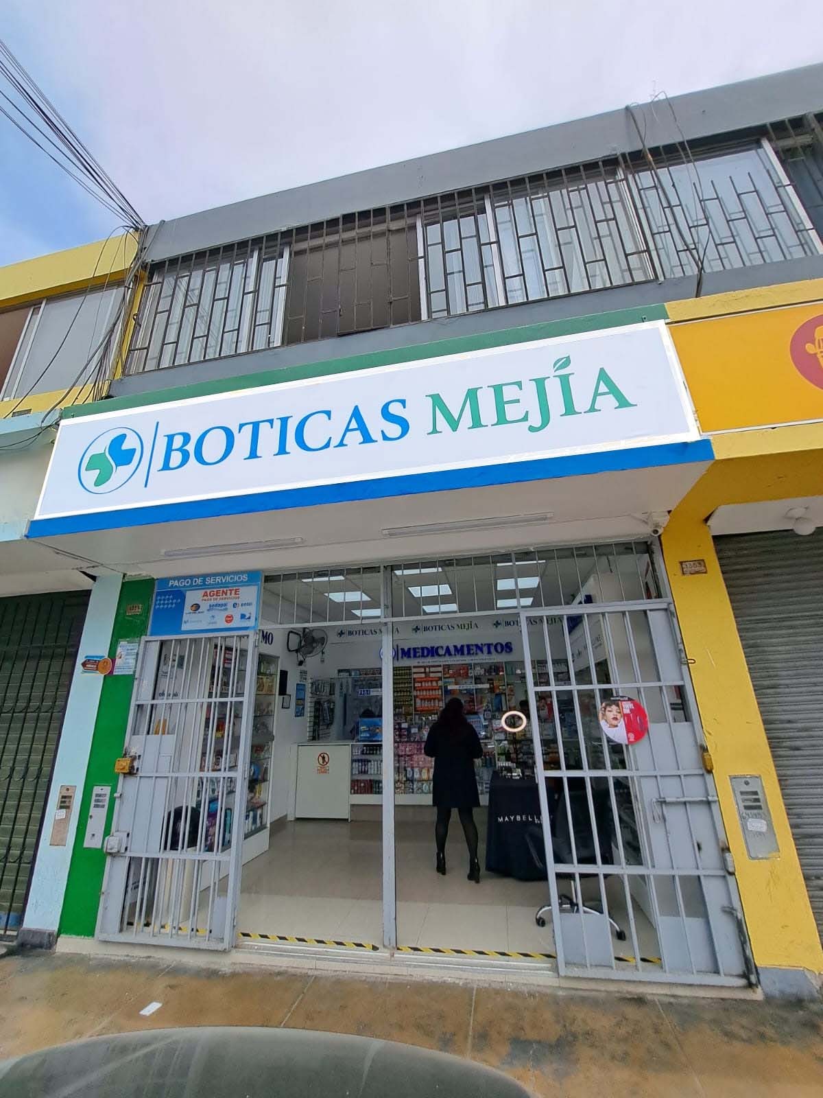 Boticas Mejia - Av. Ayacucho 1351 - Viajar a Perú