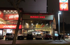 Burger King – Av. Alfredo Benavides 2192