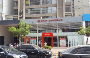 Caja Huancayo – Av José Larco 724