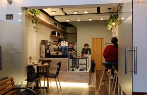Cardinal Café – Av. Angamos Oeste 567