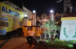 El Coloso – Restobar – Jirón Arica 114