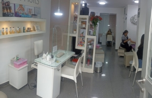Perfect Nails salon – Av. Dos De Mayo 740