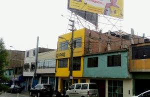 QAPAQ – Av. Wiesse 3238