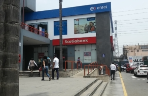 Scotiabank – Av. Francisco Bolognesi 290