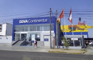BBVA Continental – Av. Guardia Civil 199