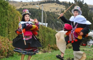  Carnaval de Santiago de Pupuja (Puno) – Donde el altiplano celebra la vida