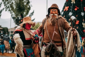 Danza ancestral Huatrila y Cotuncha: Un encuentro mágico con la tradición Wanka.