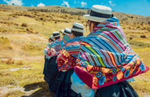  La Jija de Jauja: Ritmo, Color y Herencia Cultural del Valle del Mantaro 