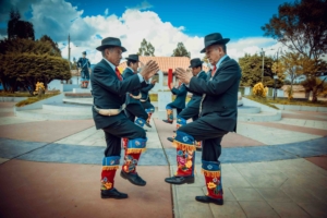 La Jija de Jauja: Un Baile con Pasión Peruana