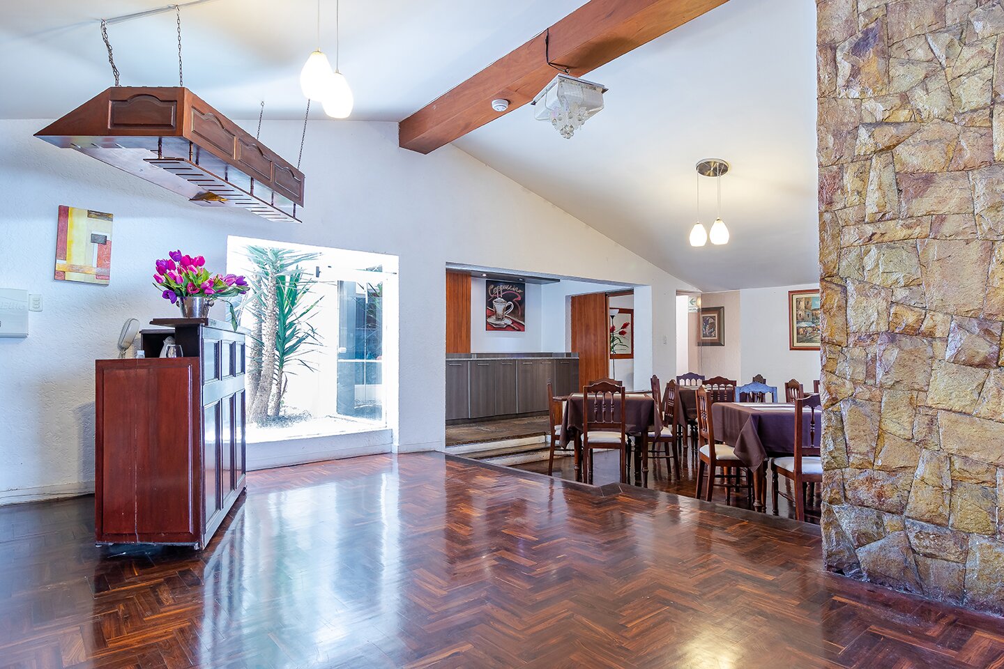 Hotel Country Trujillo: recepción elegante