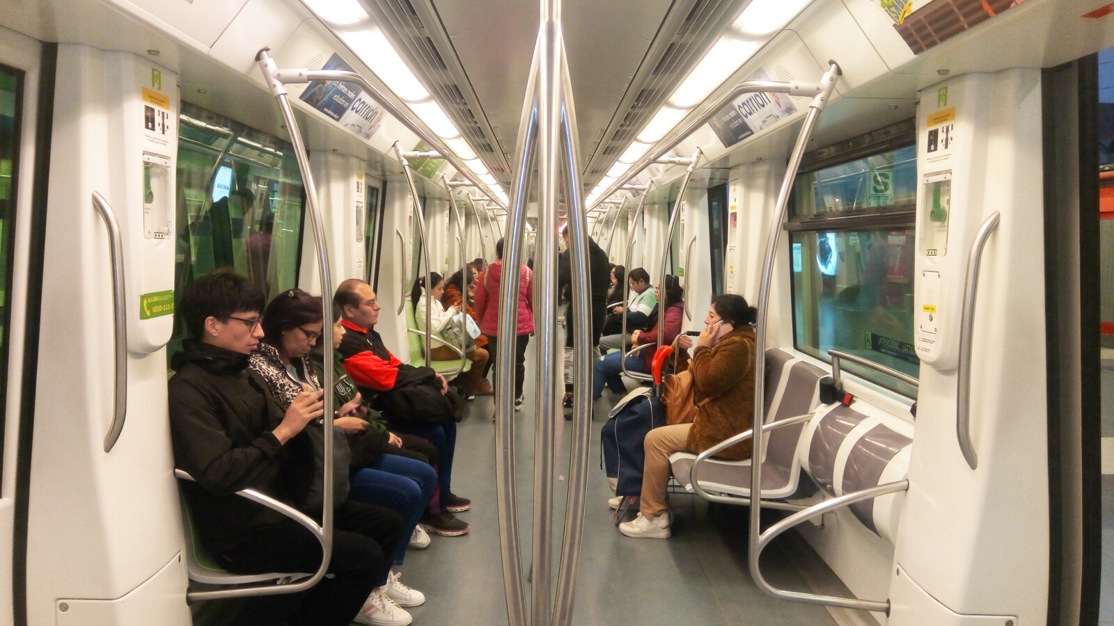Un viaje cotidiano en el Metro de Lima
