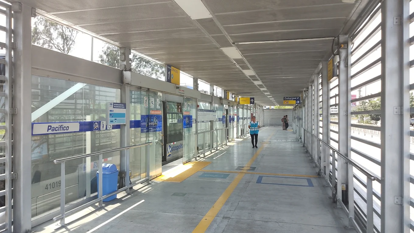 Andén Pacífico: Metropolitano de Lima