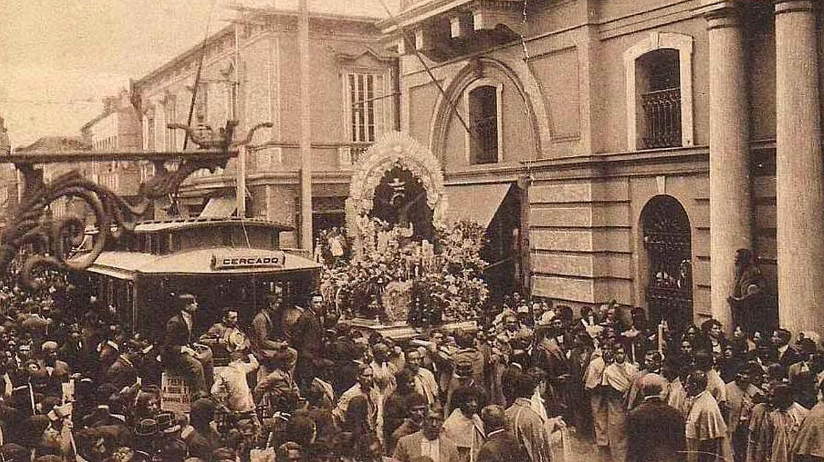Antigua procesión del Señor de los Milagros, Lima