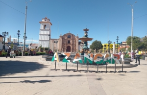 Plaza Mayor de Azángaro (Plaza de Armas)