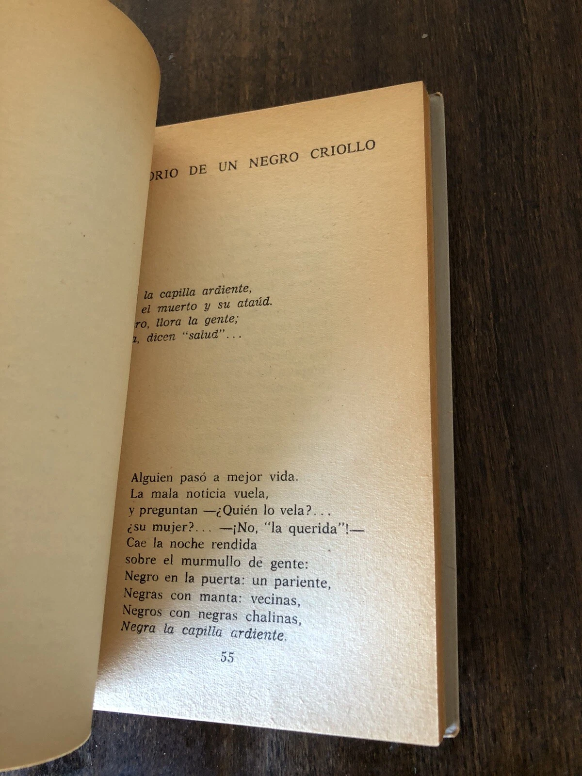 Versos sobre la muerte y el luto en la comunidad