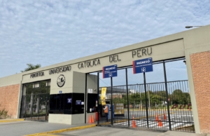 Pontificia Universidad Católica del Perú