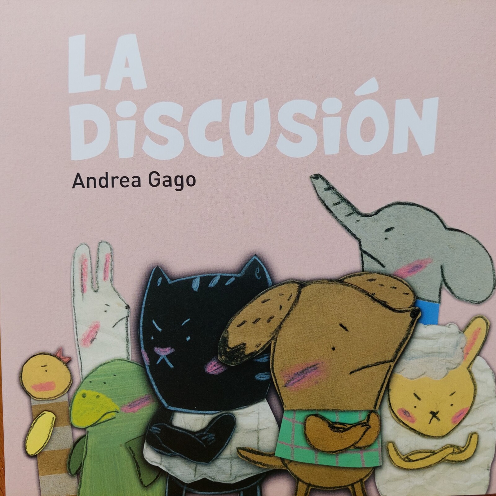 Animalitos en desacuerdo: una confrontación ilustrada