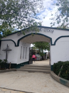 Cementerio General de Sicaya