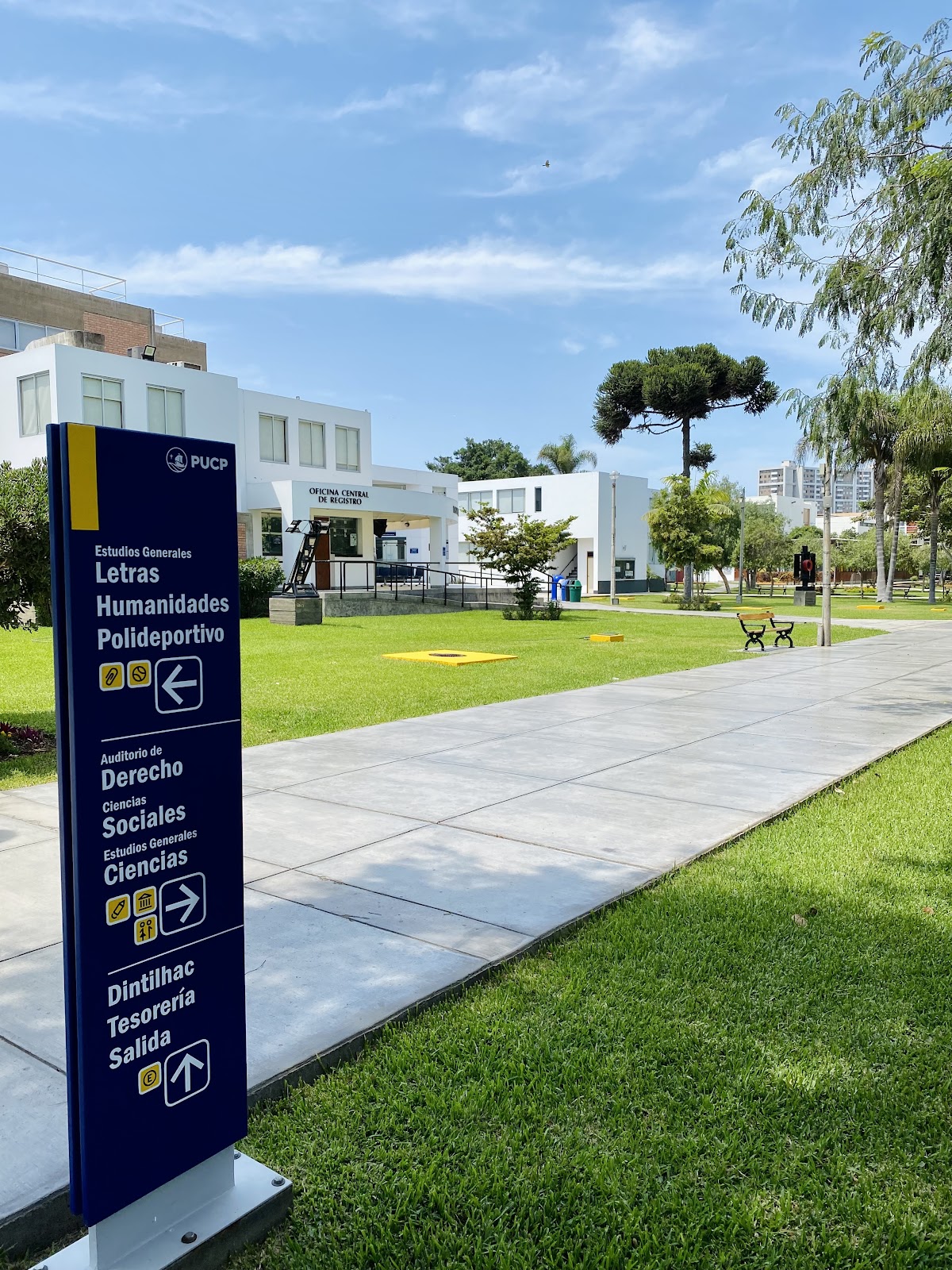 Indicaciones en la PUCP: Letras, Ciencias y más