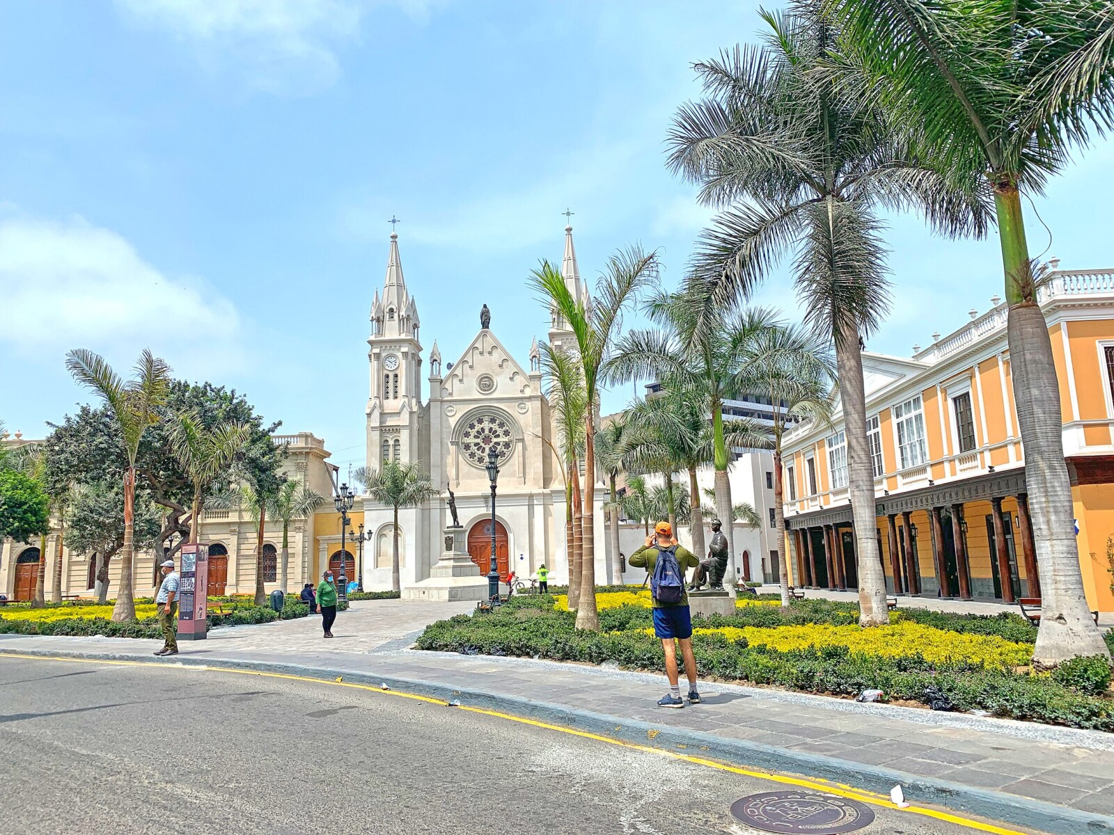 Recoleta: arquitectura religiosa y entorno urbano limeño