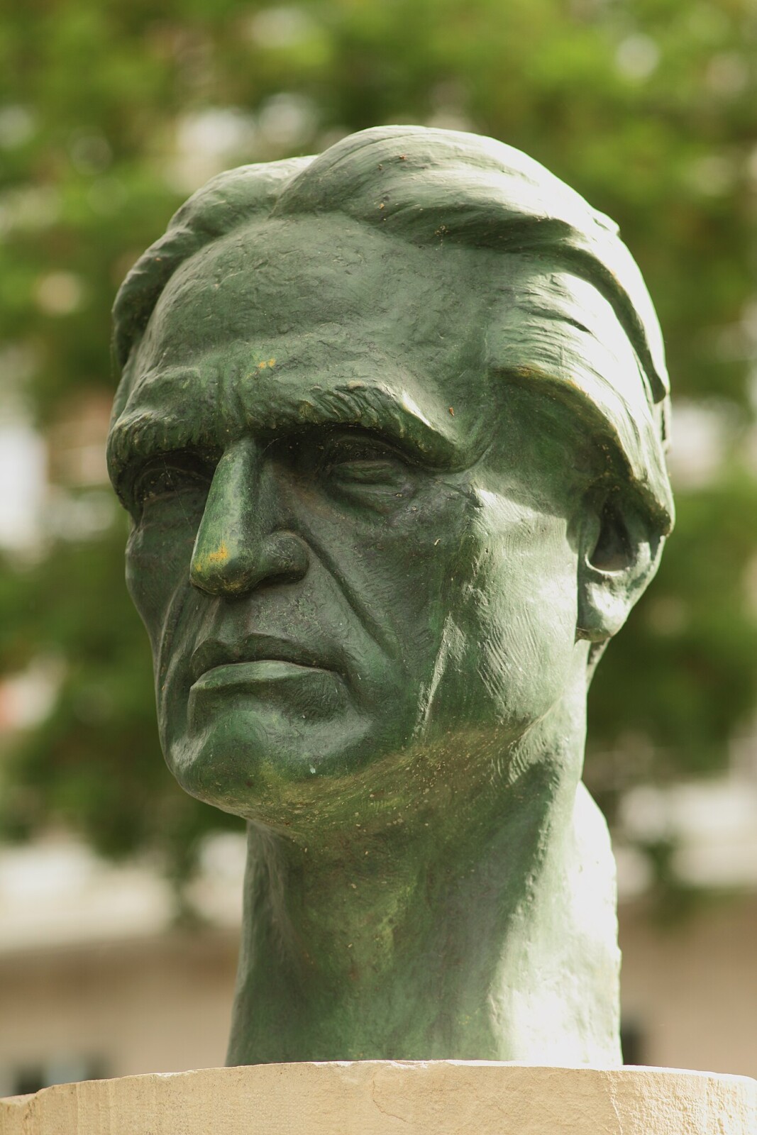 Bronce estoico: César Vallejo en la eternidad