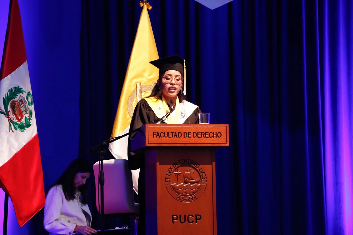 Discurso de graduación en la Facultad de Derecho