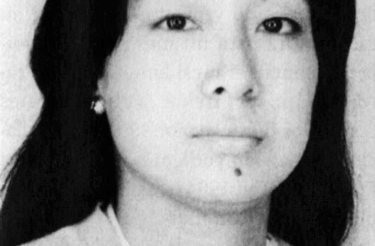 Retrato de Rosa Fung Pineda en blanco y negro