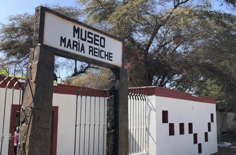 Entrada al Museo María Reiche en Perú